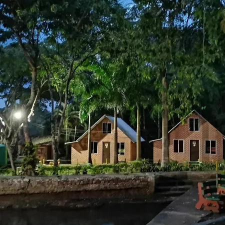 Centro Vacacional El Saman